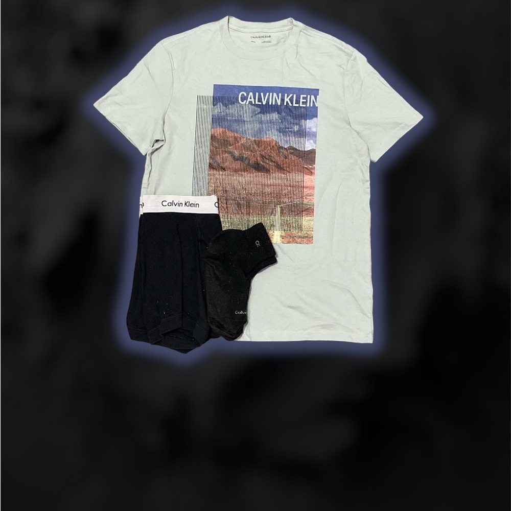 Calvin Klein T- Shirt